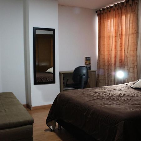 Hospedaje Sary House Bogotá Extérieur photo