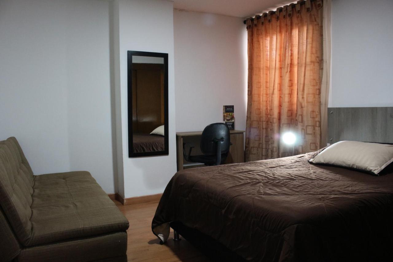 Hospedaje Sary House Bogotá Extérieur photo