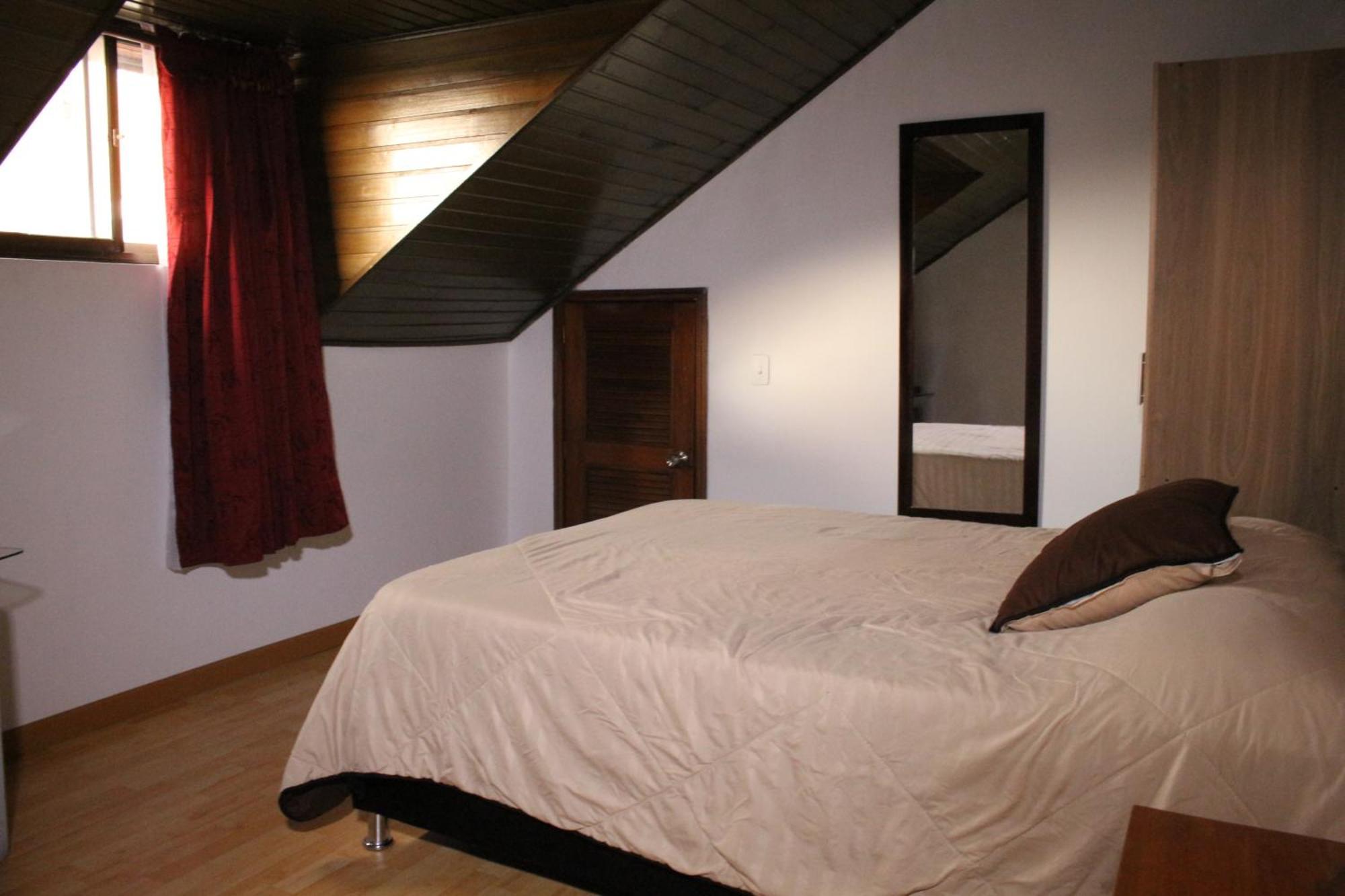 Hospedaje Sary House Bogotá Extérieur photo
